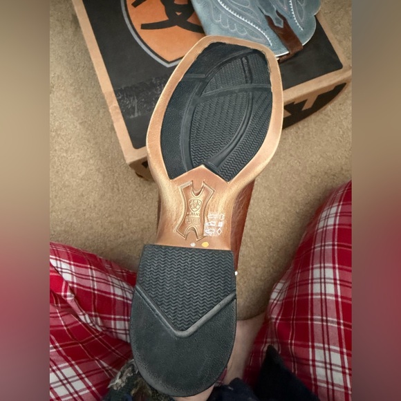 Arita PRIMETIME PERFORMANCE WESTERN BOOTS - BROAD SQUARE TOE, size 7 - Picture 9 of 12